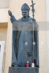 离婚律师去哪找靠谱 离婚律师去哪找靠谱