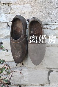 离婚房产证是夫妻一方的 离婚房产证是夫妻一方的