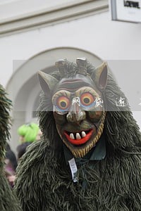 网贷逾期收到邮政小包怎么办 网贷逾期收到邮政小包怎么办