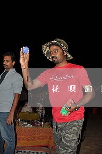 花呗逾期能办储蓄卡 花呗逾期能办储蓄卡