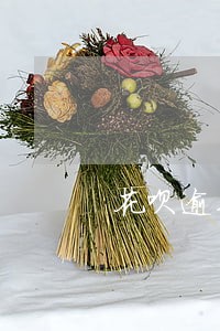 花呗逾期过能不能办信用卡