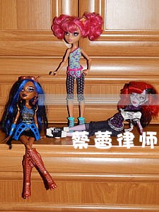 蔡蕾律师解答了昨天开车撞墙了