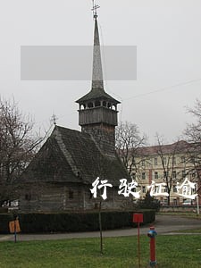 行驶证逾期一年罚款多少