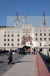 贫困户欠信用卡逾期会被起诉吗 贫困户欠信用卡逾期会被起诉吗