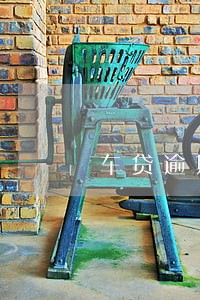 车贷逾期了8次违约金怎么算 车贷逾期了8次违约金怎么算