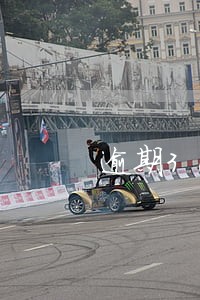 逾期300万欠银行卡 逾期300万欠银行卡