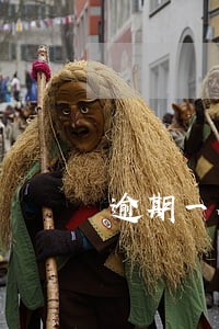 逾期一个月还能办信用卡么 逾期一个月还能办信用卡么