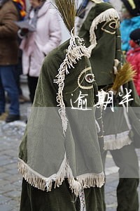 逾期半年年审