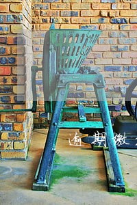 逾期缴纳仲裁费 逾期缴纳仲裁费