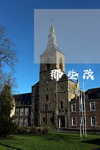 那些改身份证信息的不违法嘛 那些改身份证信息的不违法嘛