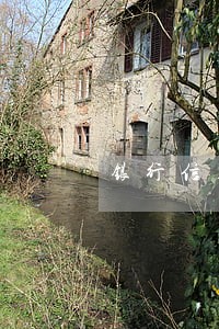 银行信用卡逾期罚金是多少 银行信用卡逾期罚金是多少
