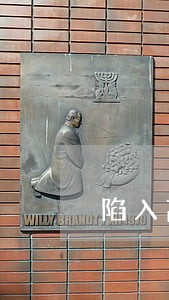 陷入高利贷如何寻求法律援助 陷入高利贷如何寻求法律援助